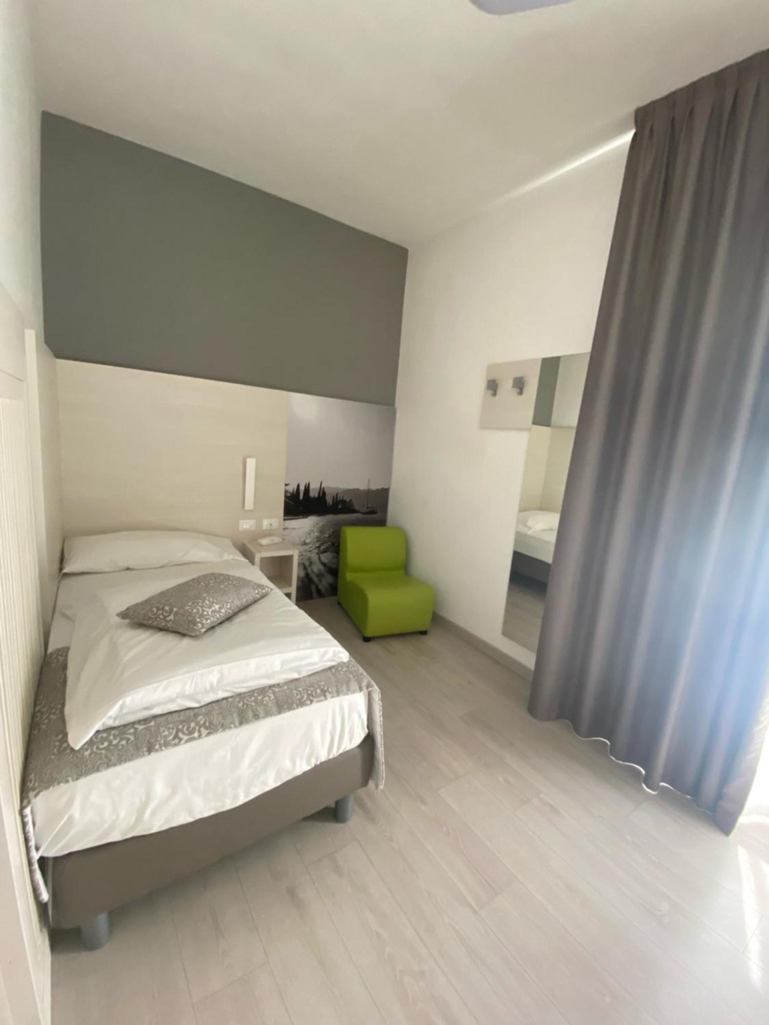 Hotel Casa Serena Malcesine Buitenkant foto