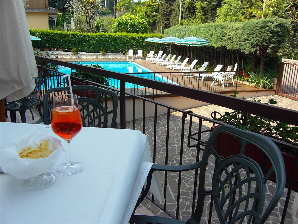 Hotel Casa Serena Malcesine Buitenkant foto