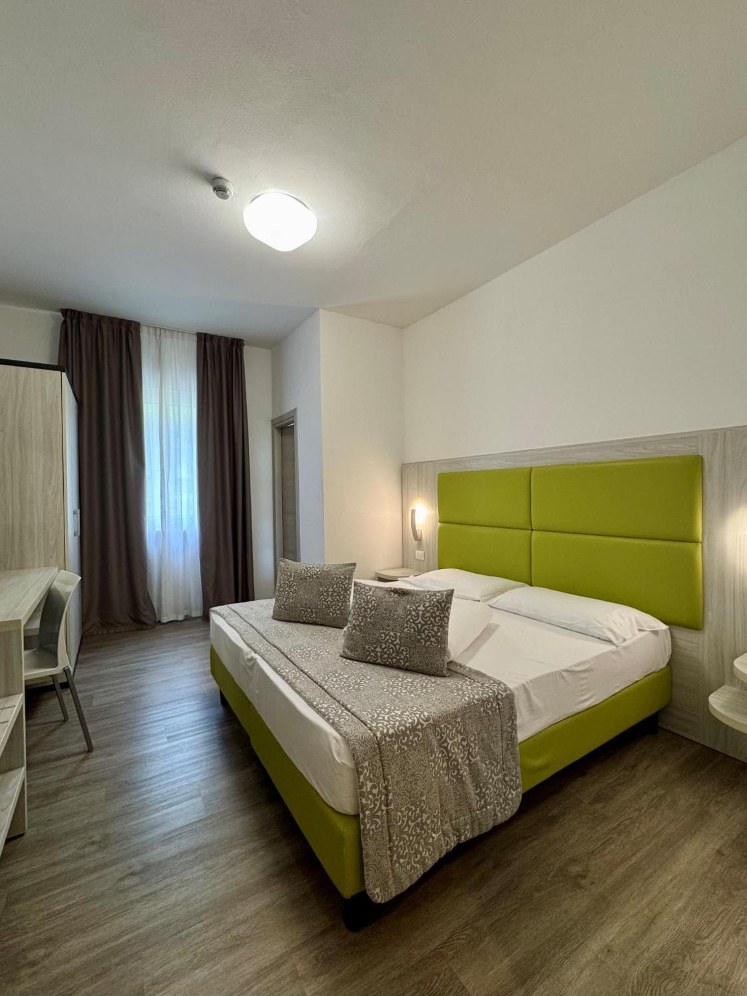 Hotel Casa Serena Malcesine Buitenkant foto