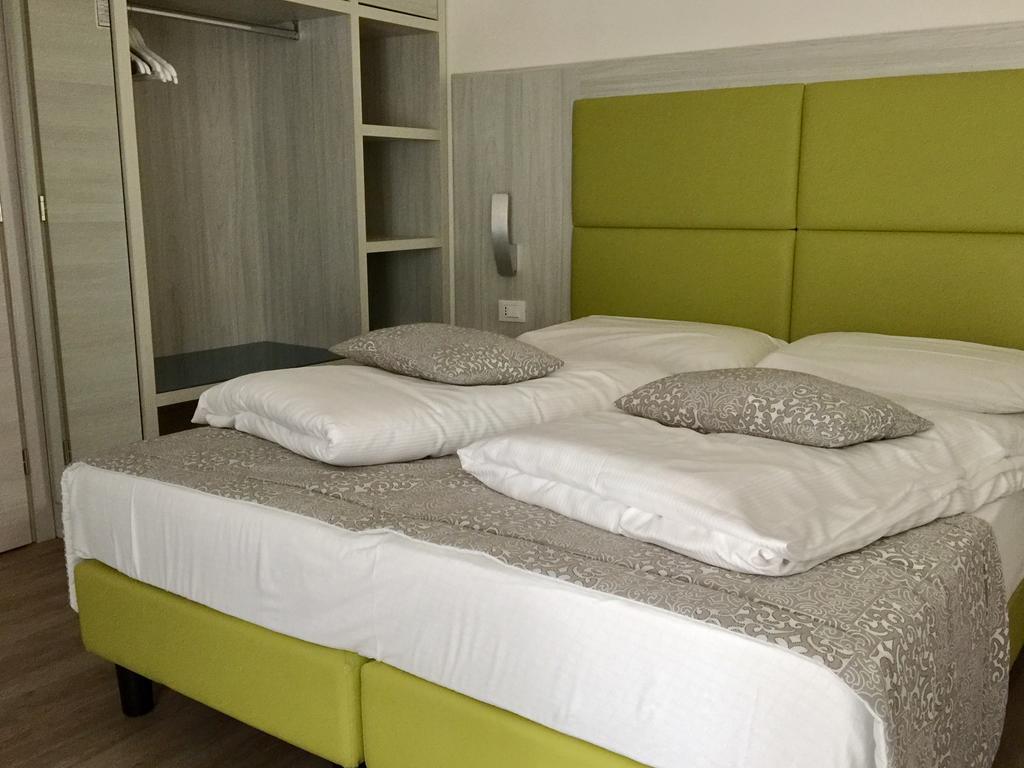 Hotel Casa Serena Malcesine Buitenkant foto