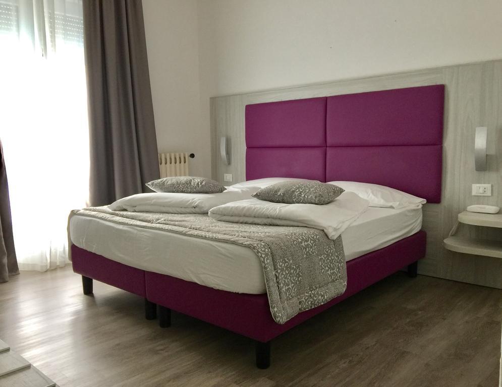 Hotel Casa Serena Malcesine Buitenkant foto